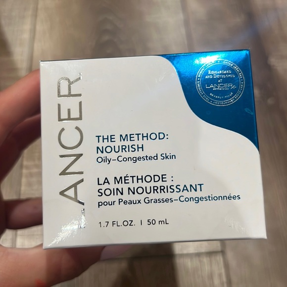 Lancer The Method: Nourish Sensitive-Dehydrated Skin - Picture 1 of 2